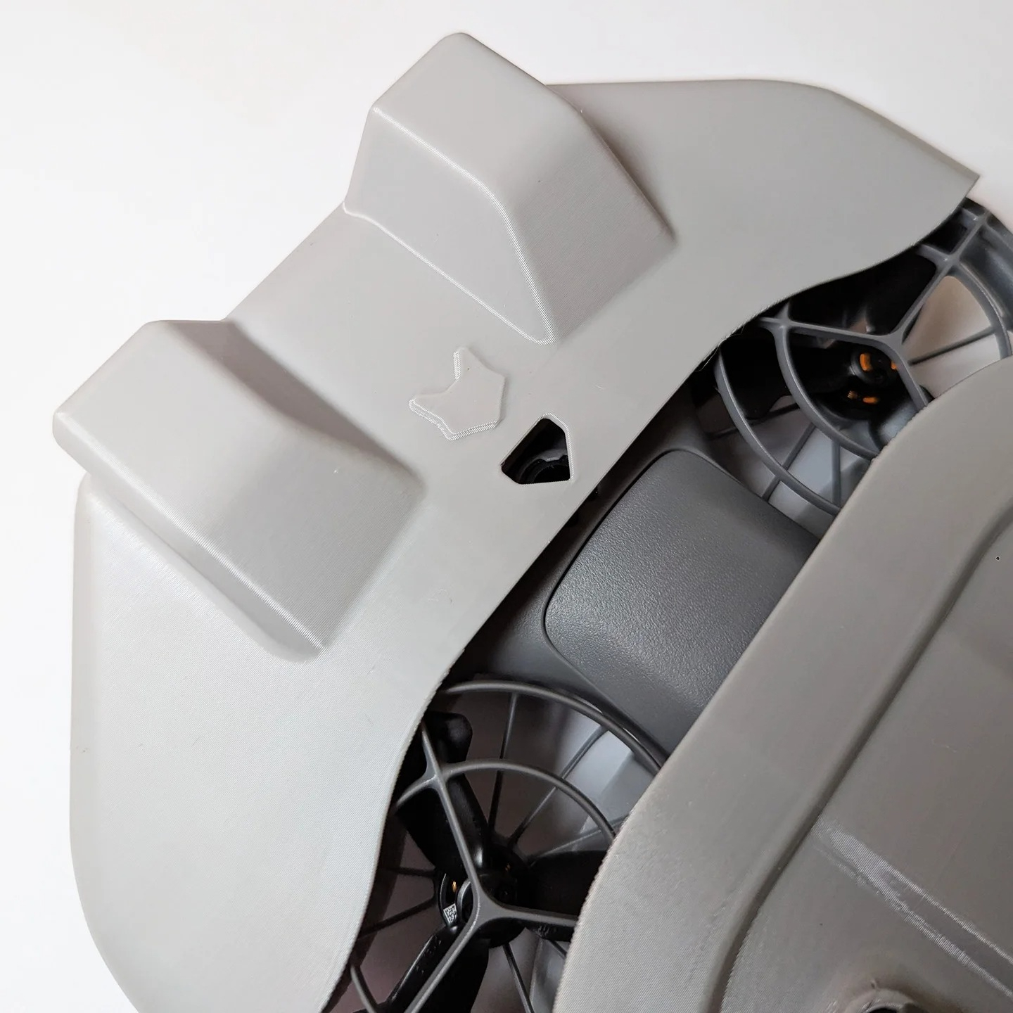 ハードシェル耐衝撃 DJI Neo 2 ドローンアクセサリー - Drone Hard Shell Case のレビューと価格